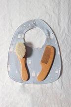 Baby Comb Brush Set Newborn Gift Set Natural Wool Beech Wooden Comb Baby Bib Pacifier Clip Kids Baby Hair Brush